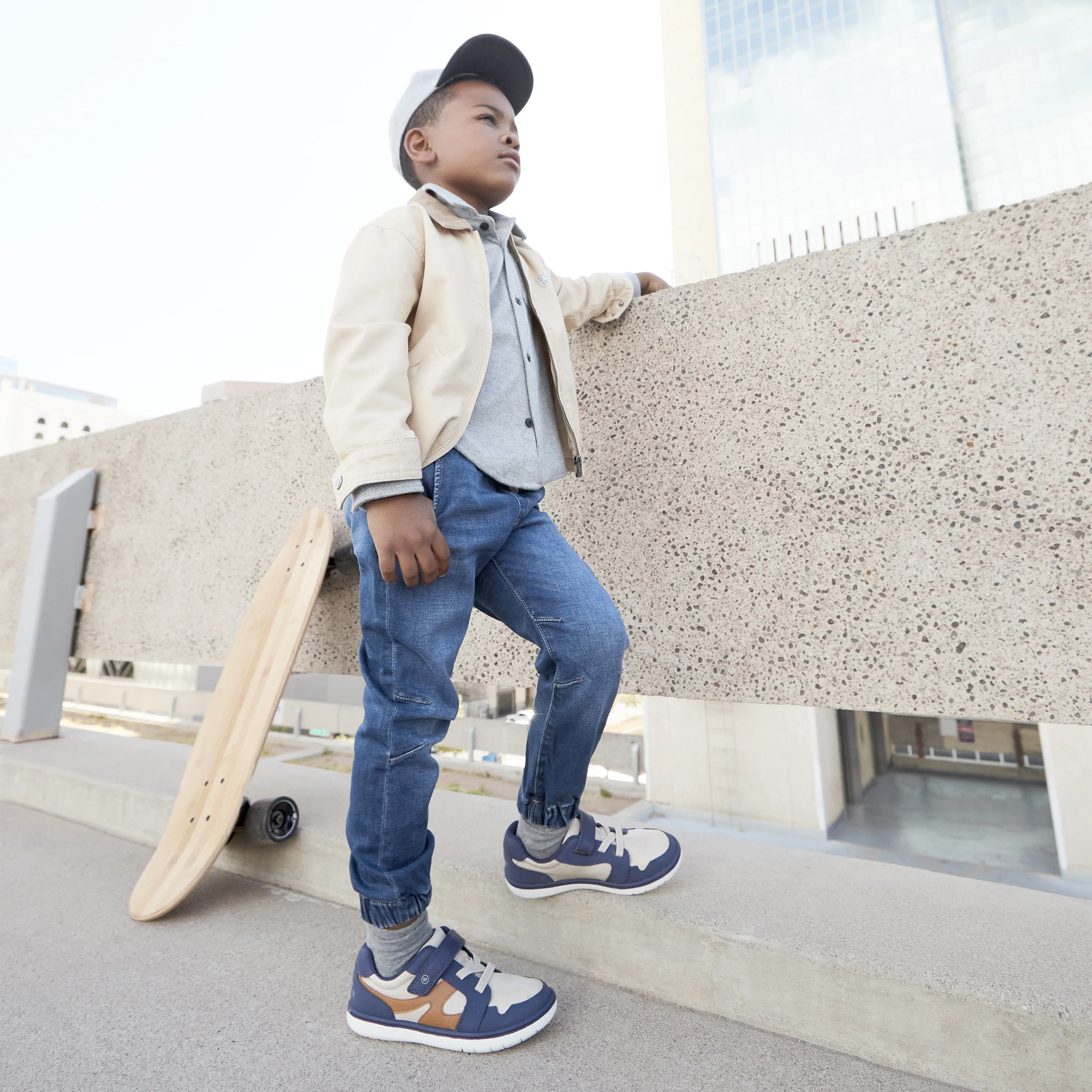 London Sneaker - Little Kid Taupe - Image 2